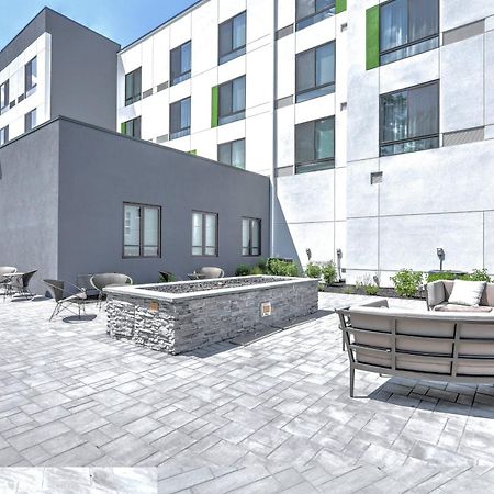 Courtyard By Marriott Deptford Almonesson Exterior foto