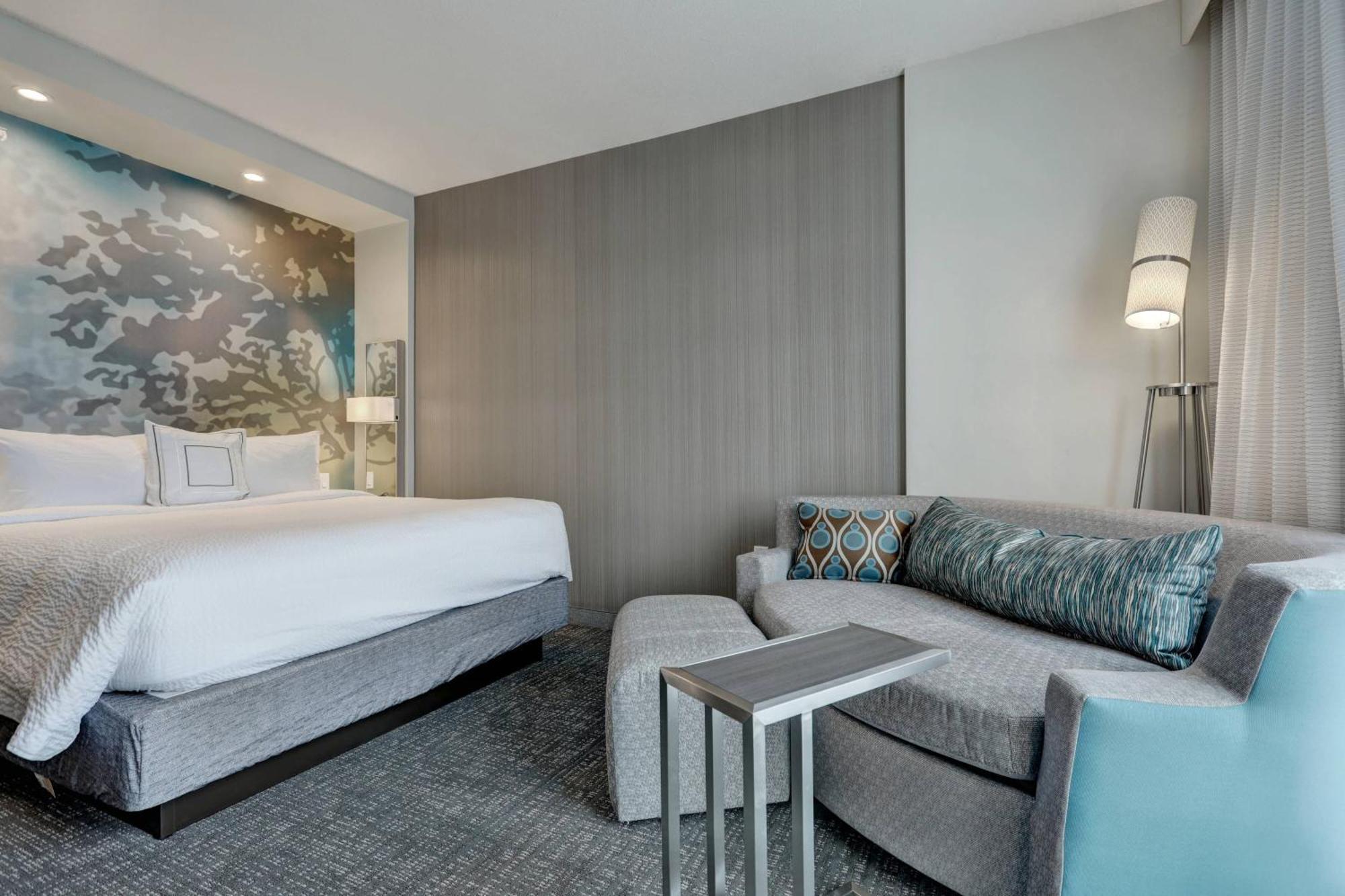 Courtyard By Marriott Deptford Almonesson Exterior foto